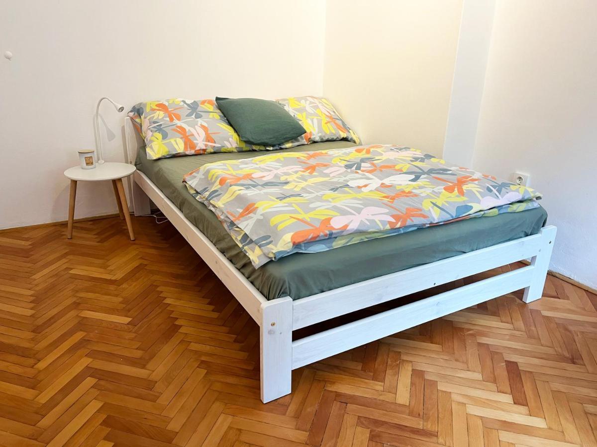 Apartman Pod Vyhlidkou Нове-Мєсто-над-Метуї Екстер'єр фото
