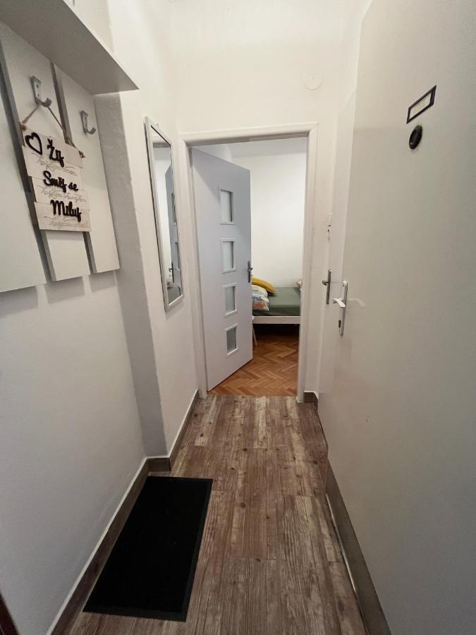Apartman Pod Vyhlidkou Нове-Мєсто-над-Метуї Екстер'єр фото